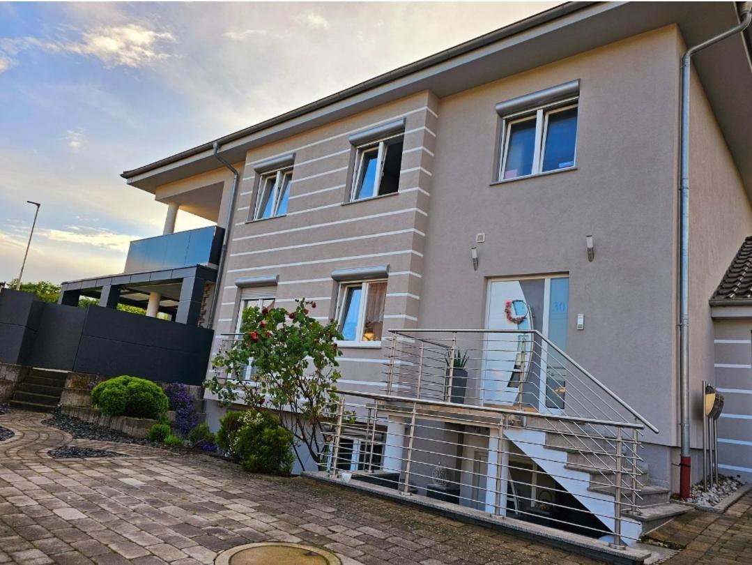 Ferienwohnung Sinsheim Buitenkant foto
